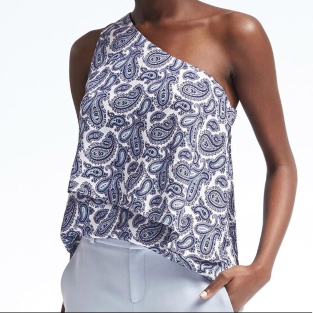NWT BananaRepublic 1-shoulder paisley/flounce top